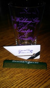 Every guest at the wedding of Verena's friend received a glass, letter opener, and comb with their names and date on them, as well as an apple and candy bar.